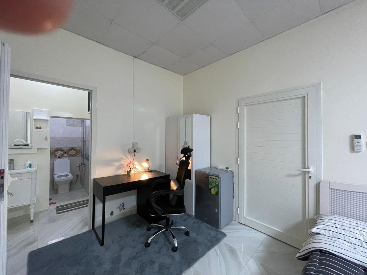 Private 2Bedroom Villa With T&B And Kitchenette Near Abu Dhabi International Airport Exterior foto